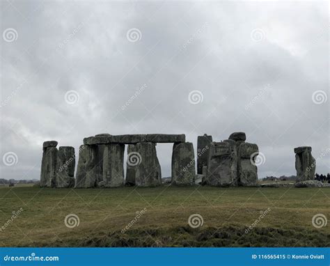 Stonehenge Editorial Image Image Of Stonehenge Stones 116565415