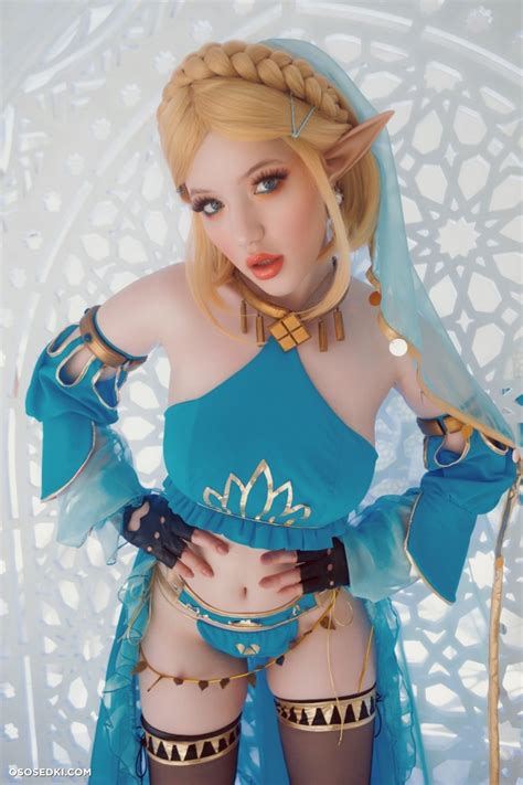 Model Lada Lyumos Ladalyumos In Cosplay Princess Zelda From The