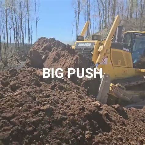 komatsu    full blade komatsu bulldozer dirtwork youtube
