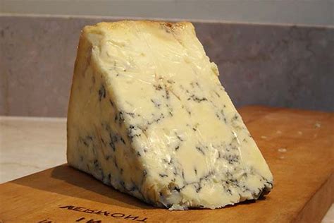 Стилтон: что это за сыр, описание, польза и вред, рецепт