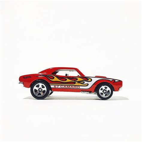 Hot Wheels 67 Camaro