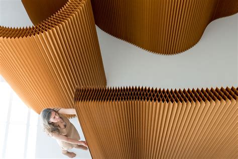 These Flexible Wooden Room Partitions Expand Up To Feet While