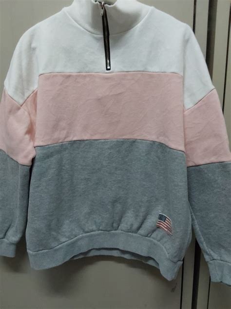 HALF ZIP SWEATSHIRT, Women's Fashion, Activewear on Carousell