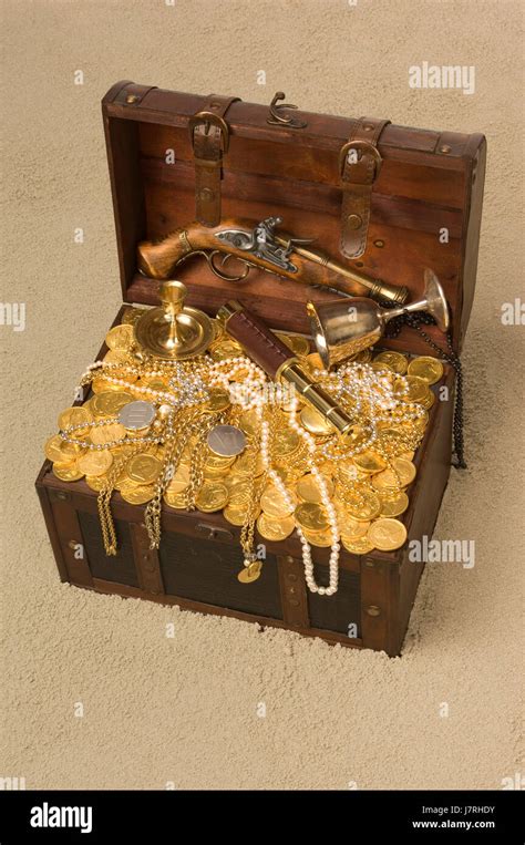 Jewelry Jewellery Coins Treasure Pirate Treasure Chest Gold Jewelry