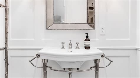 Art Deco Inspired Bathrooms That Ll Take You Back To The Roaring S