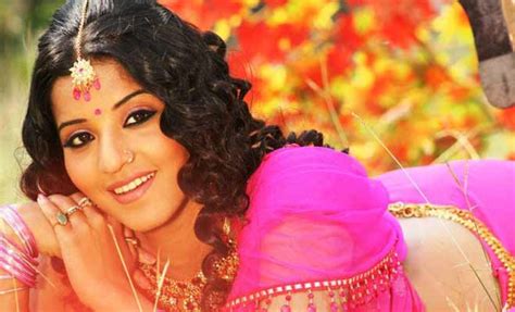 Top 10 Highest Paid Bhojpuri Actress कभी सोचा है भोजपुरी की टॉप एक्‍ट्रेसेज की फीस कितनी होगी