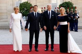 Emmanuel Y Brigitte Macron Ofrecen Una Cena De Estado En El El Seo A