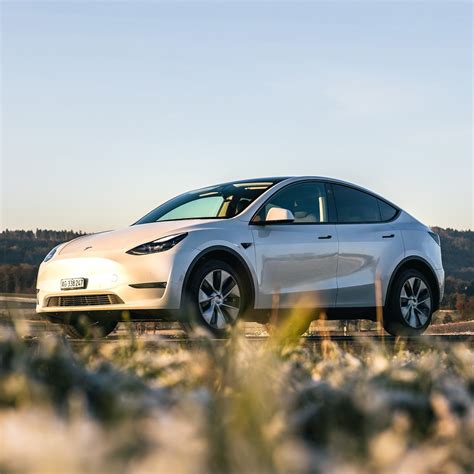 Tesla Model Y Im E Auto Abo Clyde