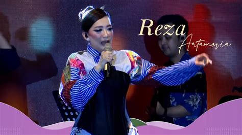 Reza Artamevia Pertama Live Nyareng Youtube