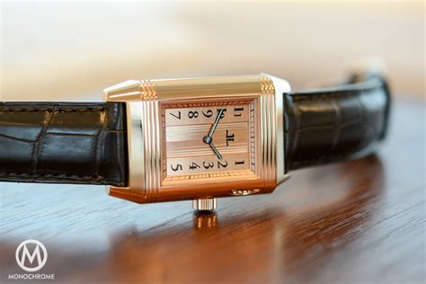 Jaeger Lecoultre Reverso With Red Lacquered Dial Fetches Record Price