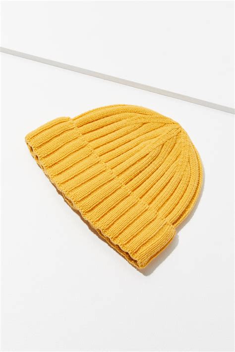 Urban Outfitters + Basic Fisherman Beanie