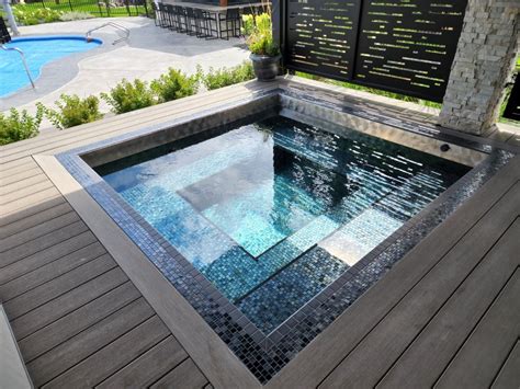 Stainless Steel Hot Tubs | Tesoro Pool and Spa