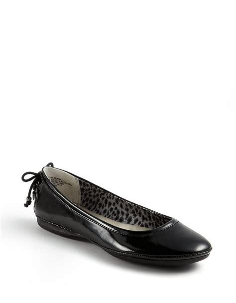 Anne Klein Seana Patent Leather Ballet Flats In Black Black Leather