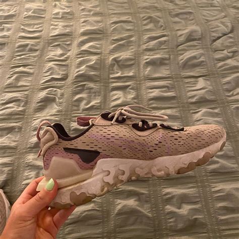 Nike Womens React Vision Cave Purple Pink Gem