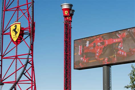 Ferrari Land Abre Sus Puertas En Portaventura Foto 1 De 8