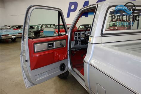 1980 Chevrolet Cheyenne 4x4 Pacific Classics