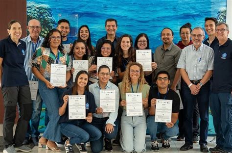 Investigadora de IFOP asiste a curso sobre medición del sistema de