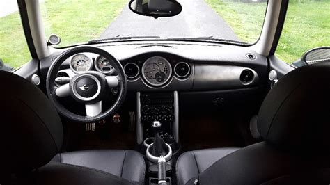 R50/R53 Interior Shots - North American Motoring