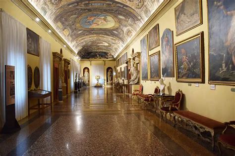 Museo Civico D Arte Antica Bologna Collezioni Comunali D Arte Orari