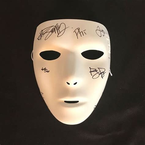 Autographed Jabbawockeez Mask! New - Oahu Auctions