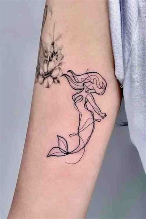 Beautiful Mermaid Tattoo Guide By Tattoo Designers Tattoo Stylist Mermaid Tattoo Designs