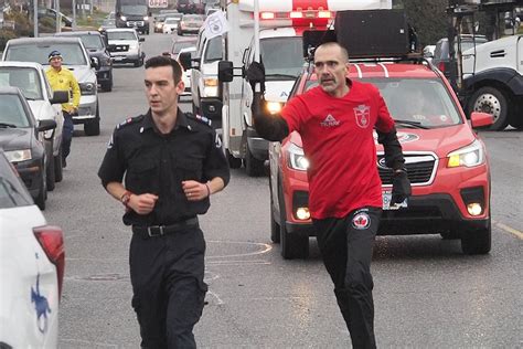 Wounded Warriors Paramedics Union Sign Partnership In Nanaimo