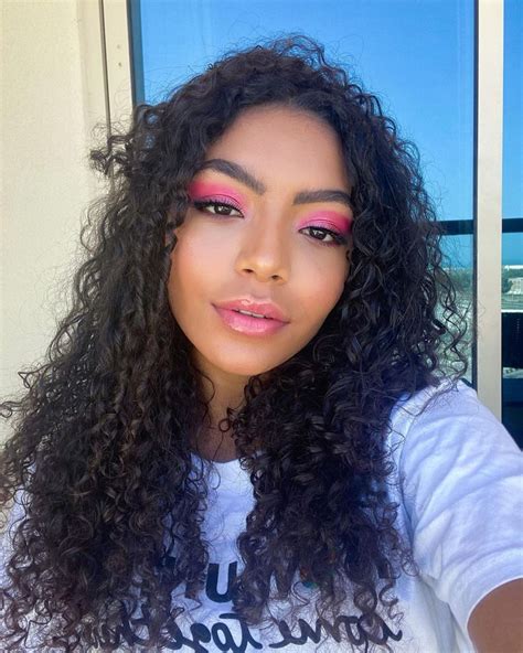 Any Gabrielly Do Now United Ganha Processo E Deve Receber R 70 Mil