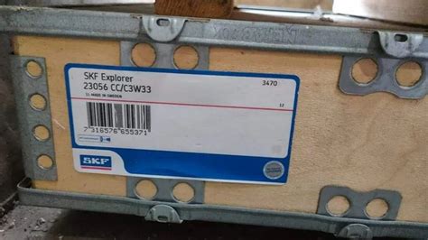 Spherical Roller Bearing 23996 CAK C3W33 Distributor Channel