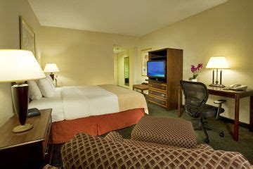 Holiday Inn Gaithersburg - Gaithersburg | Hurb