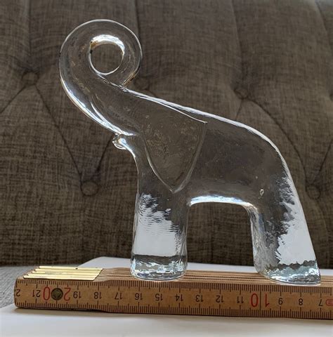 Se produkter som liknar Elefant glas Bertil vallien på Tradera