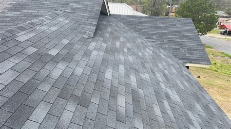 3 Main Asphalt Shingle Types for Roofing