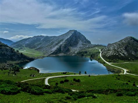 Hermosos Lagos que tienes que conocer : Lago Enol