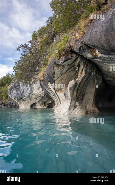 Kayak tour around the famous marble caves Catedral de Marmol, Capilla ...