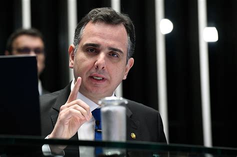 Bancada do PT no Senado oficializa apoio a reeleição de Rodrigo Pacheco