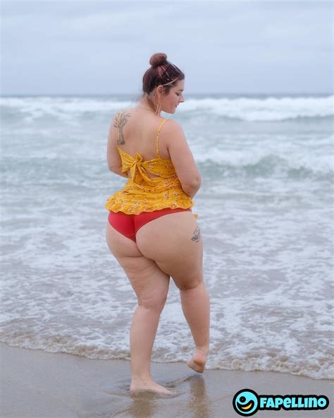 Curvy Booty Sara Sara Lyn Chacon Curvy Greeneyes Sara Lyn Chacon Nude Leaks OnlyFans Photo