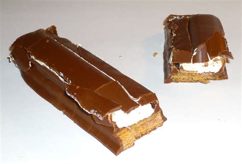Nestlé Chocolate Log
