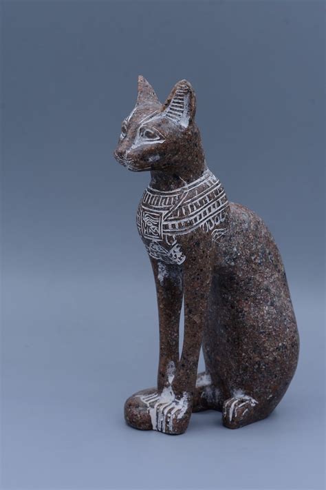 Statue De Bastet D Esse Gyptienne Chat Pierre De Granit Faite Etsy