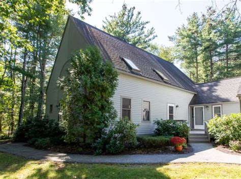 Newington NH Real Estate - Newington NH Homes For Sale | Zillow