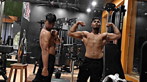 4 Intense Exercises For Biceps And Triceps Youtube