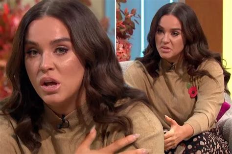 Vicky Pattison Wows In Racy Swimsuit Snap After Completely Naked Expos Daily Star