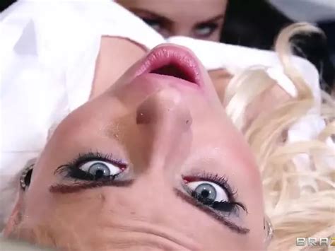 Cameron Canada Is Seduced In The Restroom By A Lesbian Celeste Star Sex Video