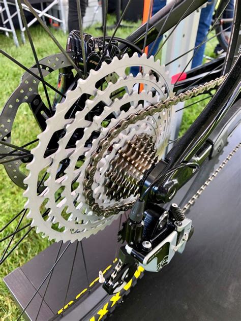 Rotors 13 Speed Mtb Drivetrain Inches Forward New Ethirteen Cassette