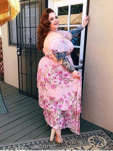 Tess Holliday Model Plus Size Pertama Yang Tampil Di Sampul Cosmopolitan