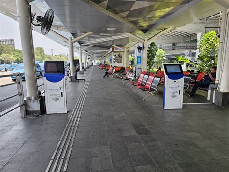 Getting from Jakarta Soekarno Hatta Airport (CGK) to city centre