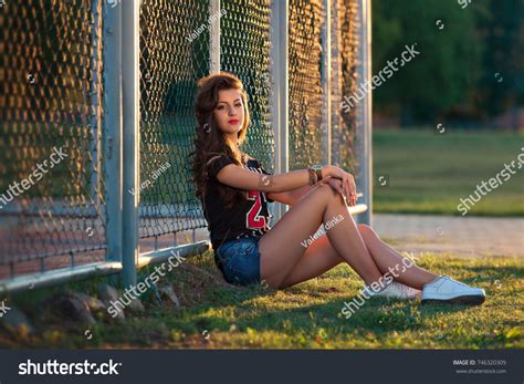 Sexy Brunette Girl Sporty Body Wearing Stock Photo Shutterstock