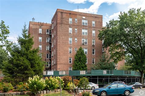 Netherland Gardens Cooperative Apartments In Bronx Ny