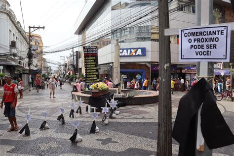 Manifesta O Contra O Abandono Do Centro De Campos Termina Em Quebra