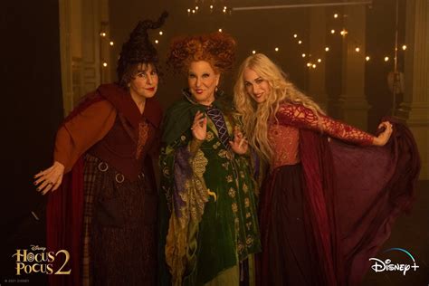 Primera Imagen Oficial De La Secuela De El Retorno De Las Brujas Hocus