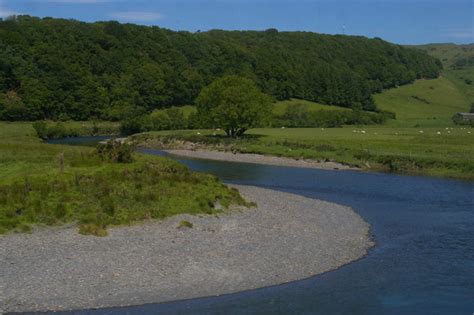 Afon Dyfi River Dovey At Derwenlas Christopher Hilton Cc By Sa