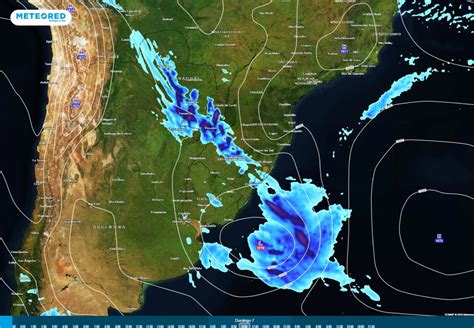 Formação de ciclone deixa alerta de tempestades e potencial de mais 150